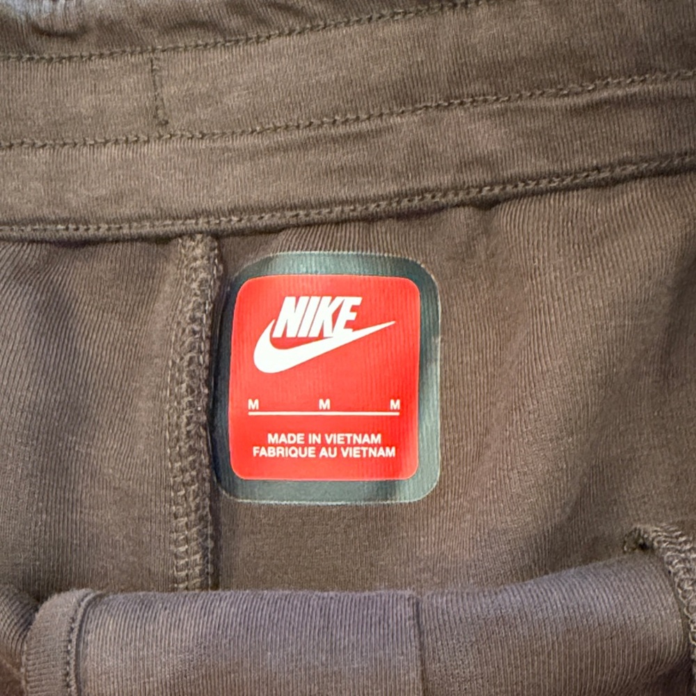 Nike Men's Casual Pants - Picture 2 of 6